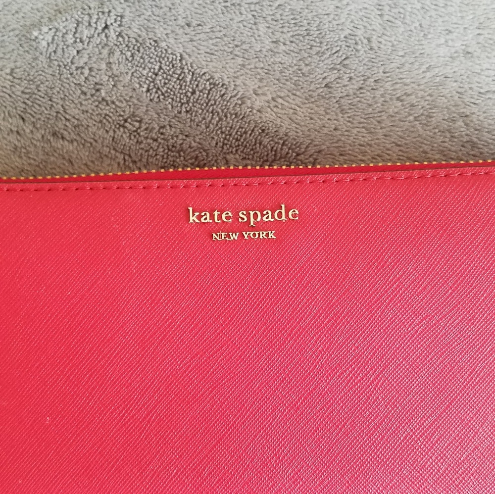 NWT Kate Spade Large Continental Zip Wallet Red - Picture 3 of 7
